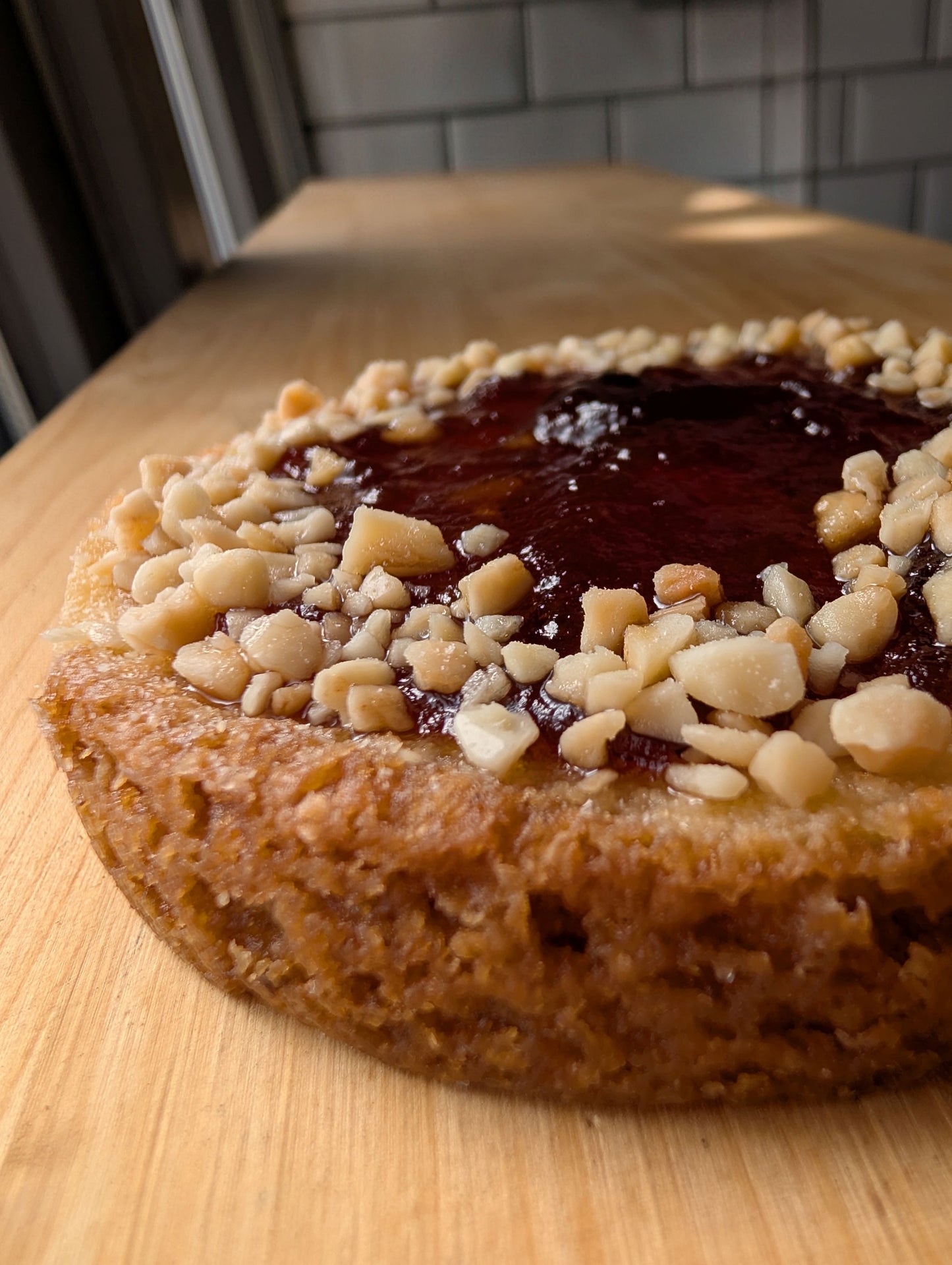 Almond cream & Mirabelle plum