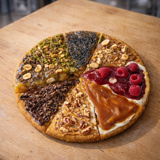 1 Cookie Pizza – 8 slices, 2 flavors (4 slices per flavor)